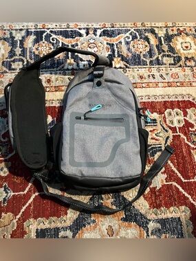 Sherpani Anti-Theft Sling Backpack Travel Pike Model